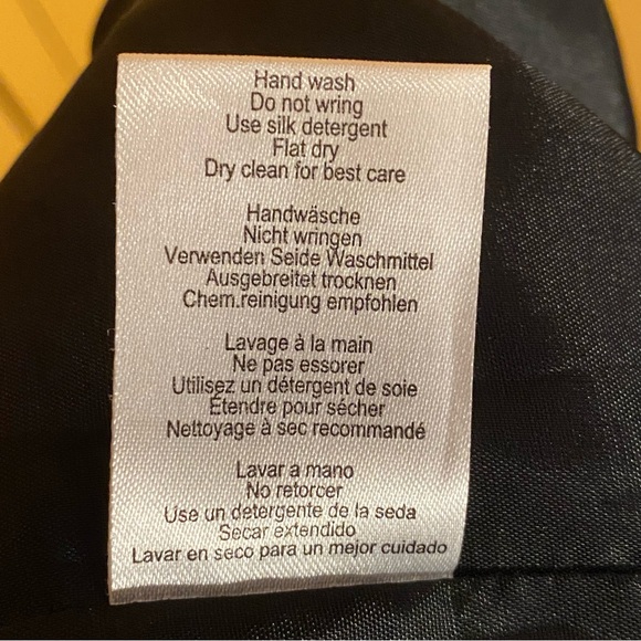 Sequined dress with see-through mesh bodice “cut out” look. 2nd Day brand, Sz 10 - Picture 10 of 10